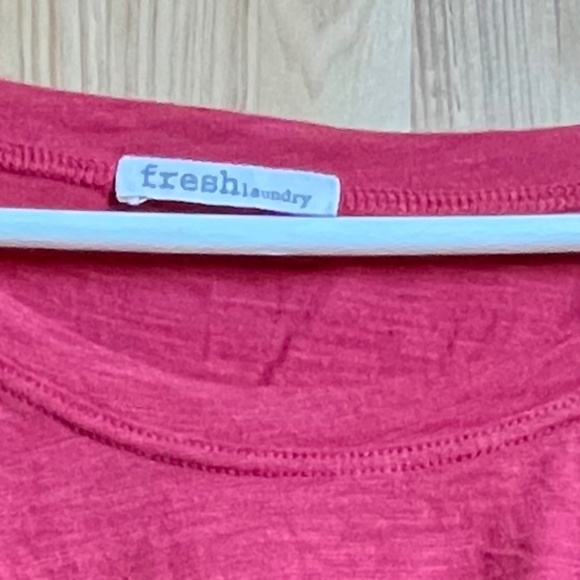 FRESH LAUNDRY High Low Summer Blouse Top Tomato Red S/S Tee Size Small - Picture 5 of 5